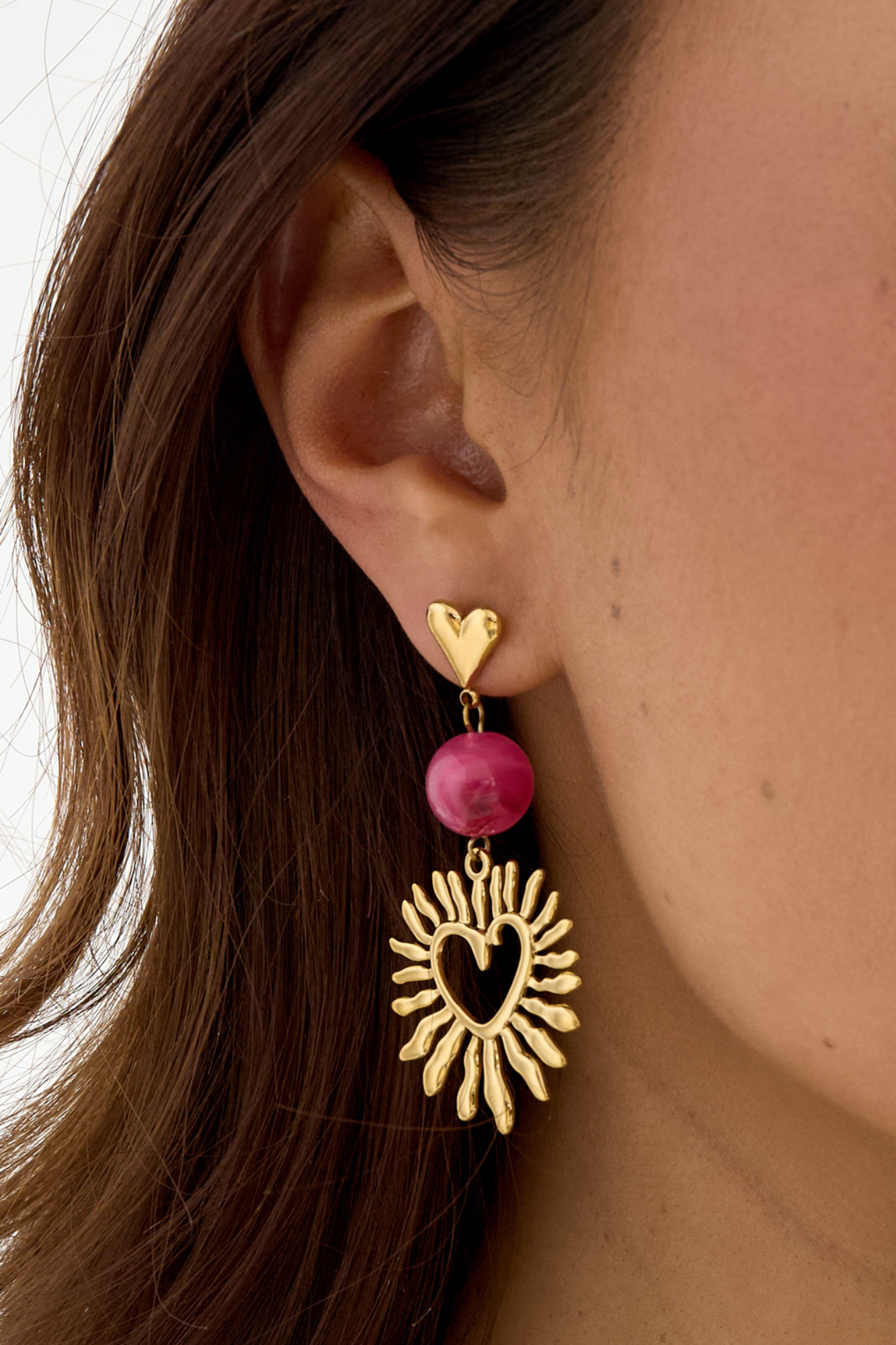 Oorbellen - Hartje met parel roze/rood